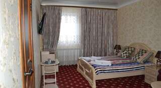 Гостиница Homehotel Внуково Двухместный номер класса люкс с 2 отдельными кроватями-1